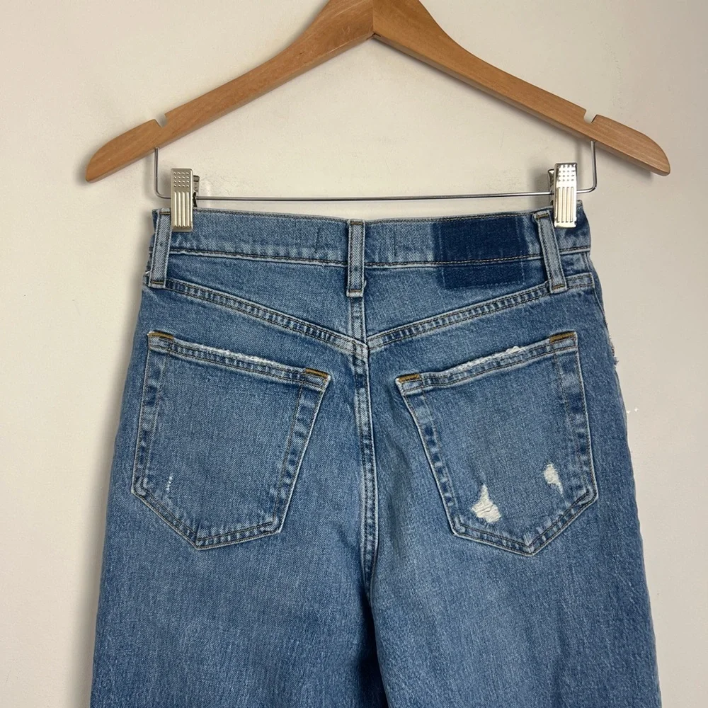 Abercrombie & Fitch Size 29 The 90s Straight Ultra High Rise Crisscross Jeans‎